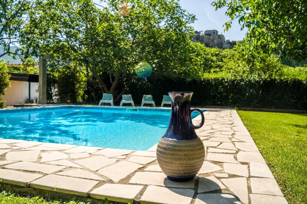 Holiday Home Radic Klis ภายนอก รูปภาพ